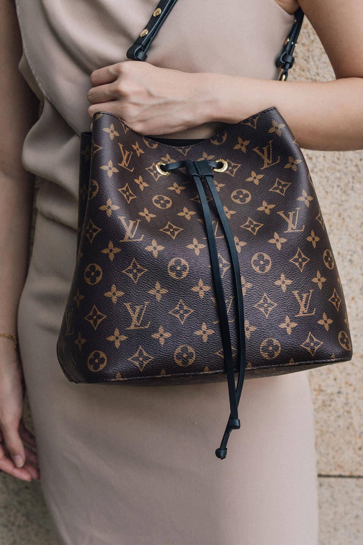 Louis Vuitton Neo Noe Bucket Bag Shoulder Tote Monogram Giant
